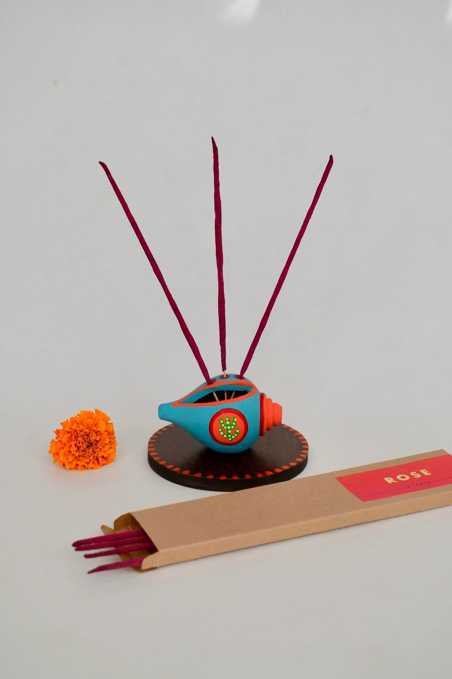 Shubh Shankh Incense Holder