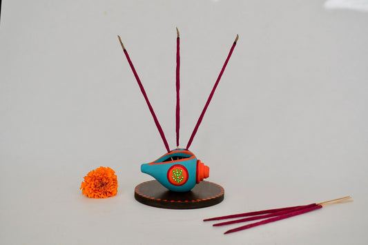 Shubh Shankh Incense Holder
