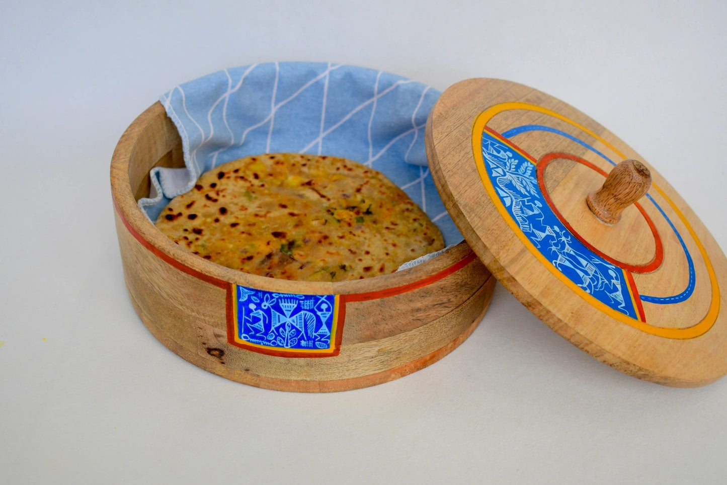 Warli Paratha Box